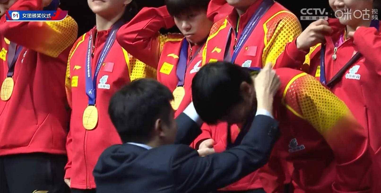 包含英国乒乓球队碾压瑞典乒乓球队，水谷隼关键制胜的词条