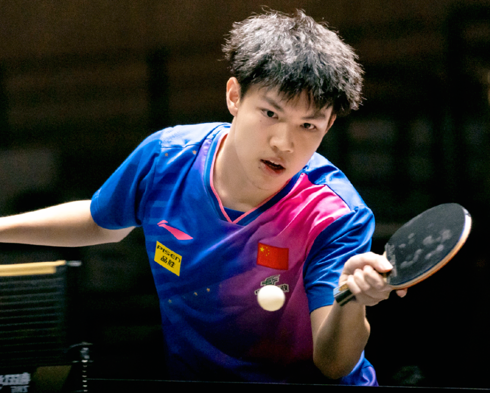 中国乒乓球队完胜波兰乒乓球队，张本智和送出助攻的简单介绍