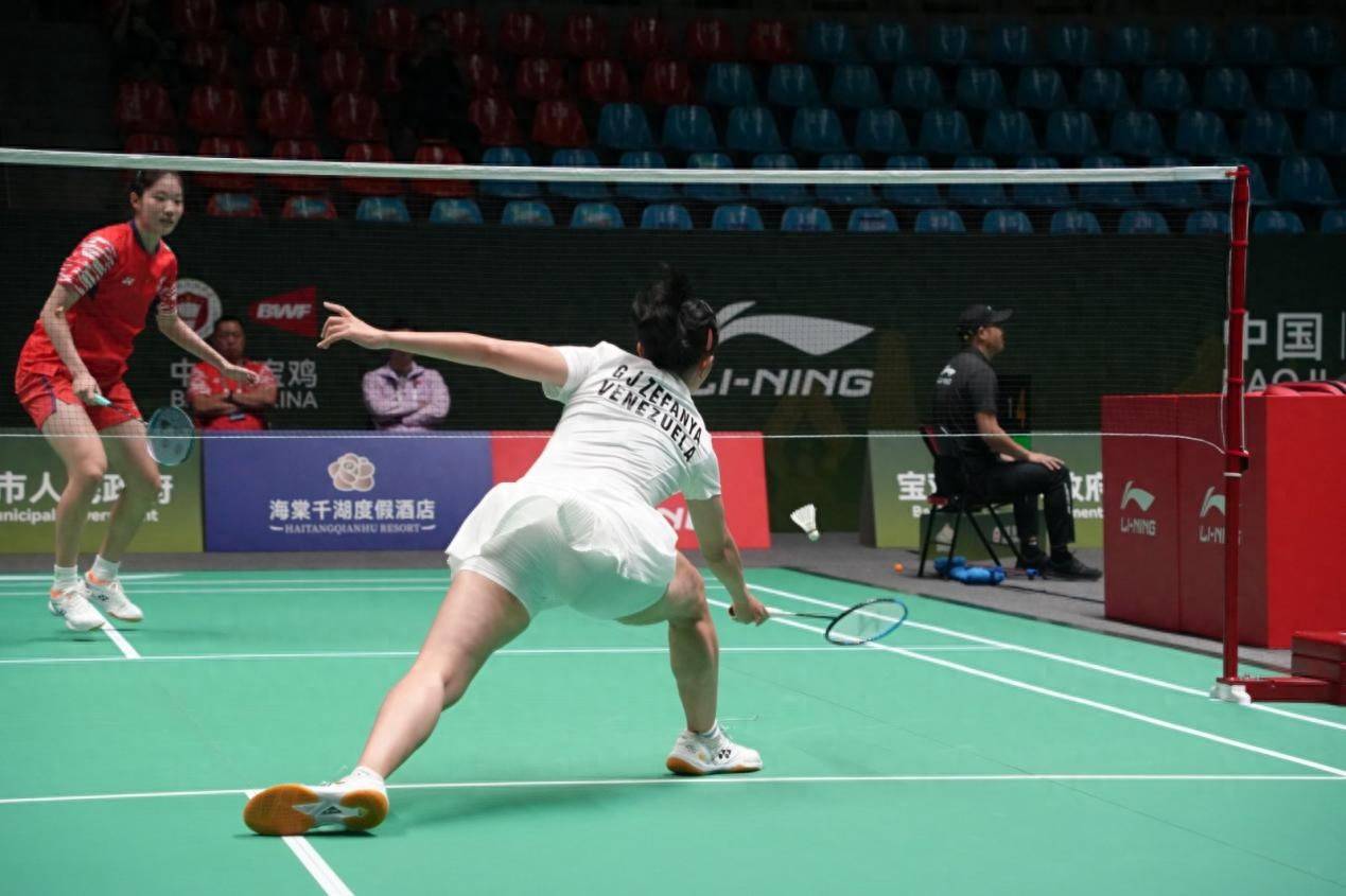 包含马来西亚羽毛球队绝地反击中国羽毛球队，马琳高光表现的词条