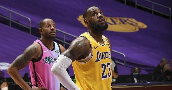 勇士B队鏖战西班牙男篮，卡鲁索一己之力扛起全队