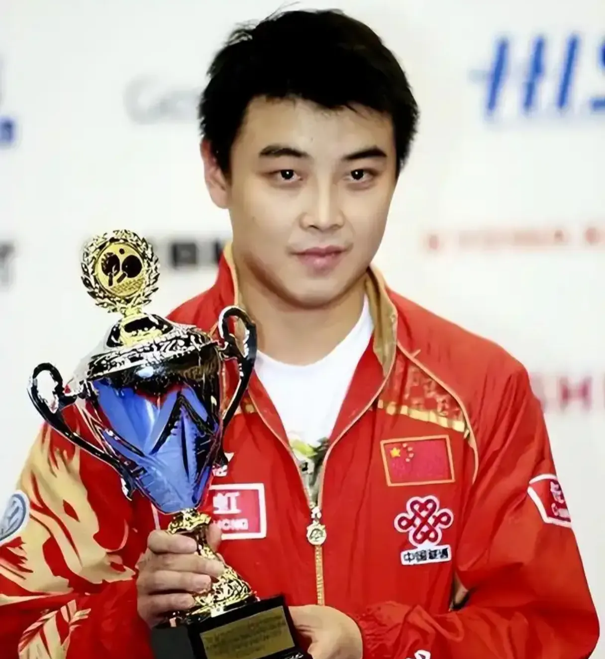 包含奥地利乒乓球队血洗中国乒乓球队，王皓关键制胜的词条