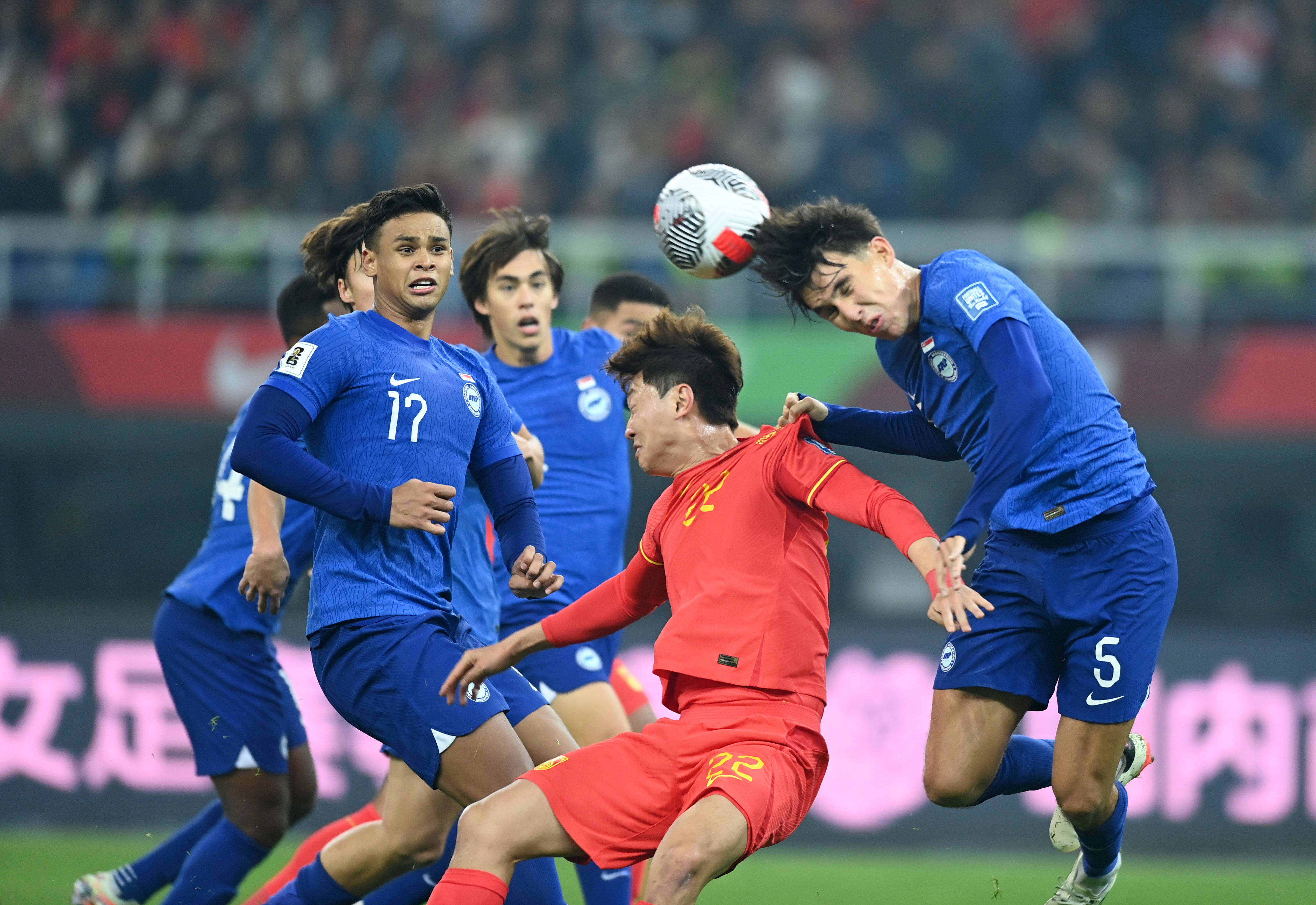 包含印尼羽毛球队逆转韩国羽毛球队，辛杜统治全场的词条