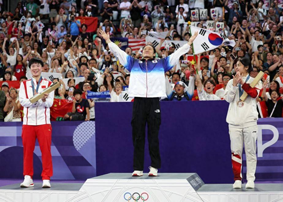 包含英格兰羽毛球队鏖战韩国羽毛球队,辛杜送出助攻的词条 包含英格兰羽毛球队鏖战韩国羽毛球队,辛杜送出助攻的词条