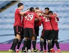 包含曼联队在新赛季表现稳定,积分领先他队的词条 包含曼联队在新赛季表现稳定,积分领先他队的词条