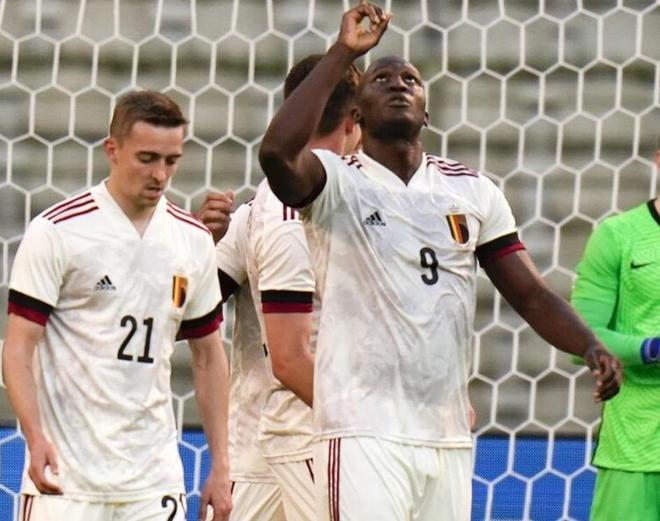 欧预赛比赛:比利时锋线连擒对手,夺冠在望的简单介绍 欧预赛比赛:比利时锋线连擒对手,夺冠在望的简单介绍