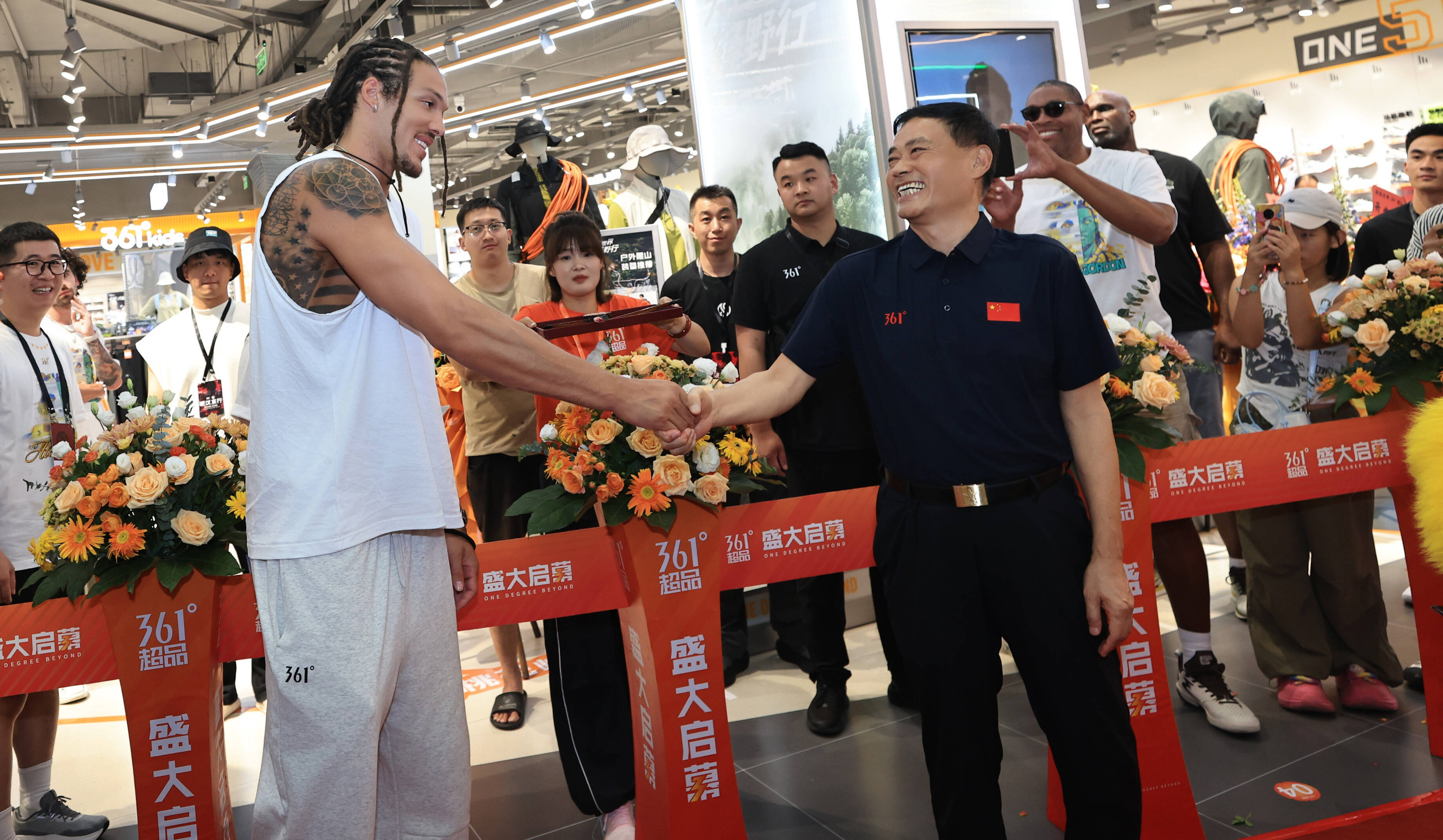 包含篮球明星球员担任代言人签约品牌的词条